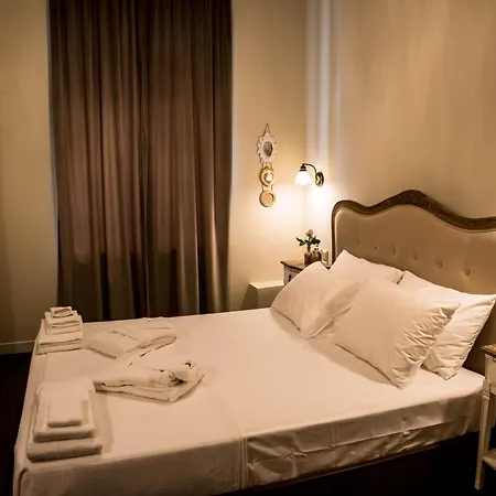 Апарт-отель Kyria Boutique House Афины