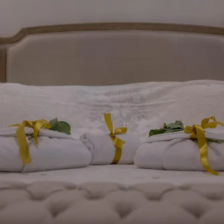 Kyria Boutique House Апарт-отель Афины