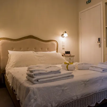 Kyria Boutique House