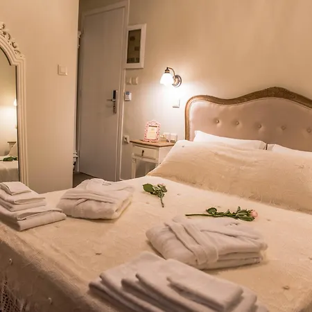 Kyria Boutique House Apart Otel Atina